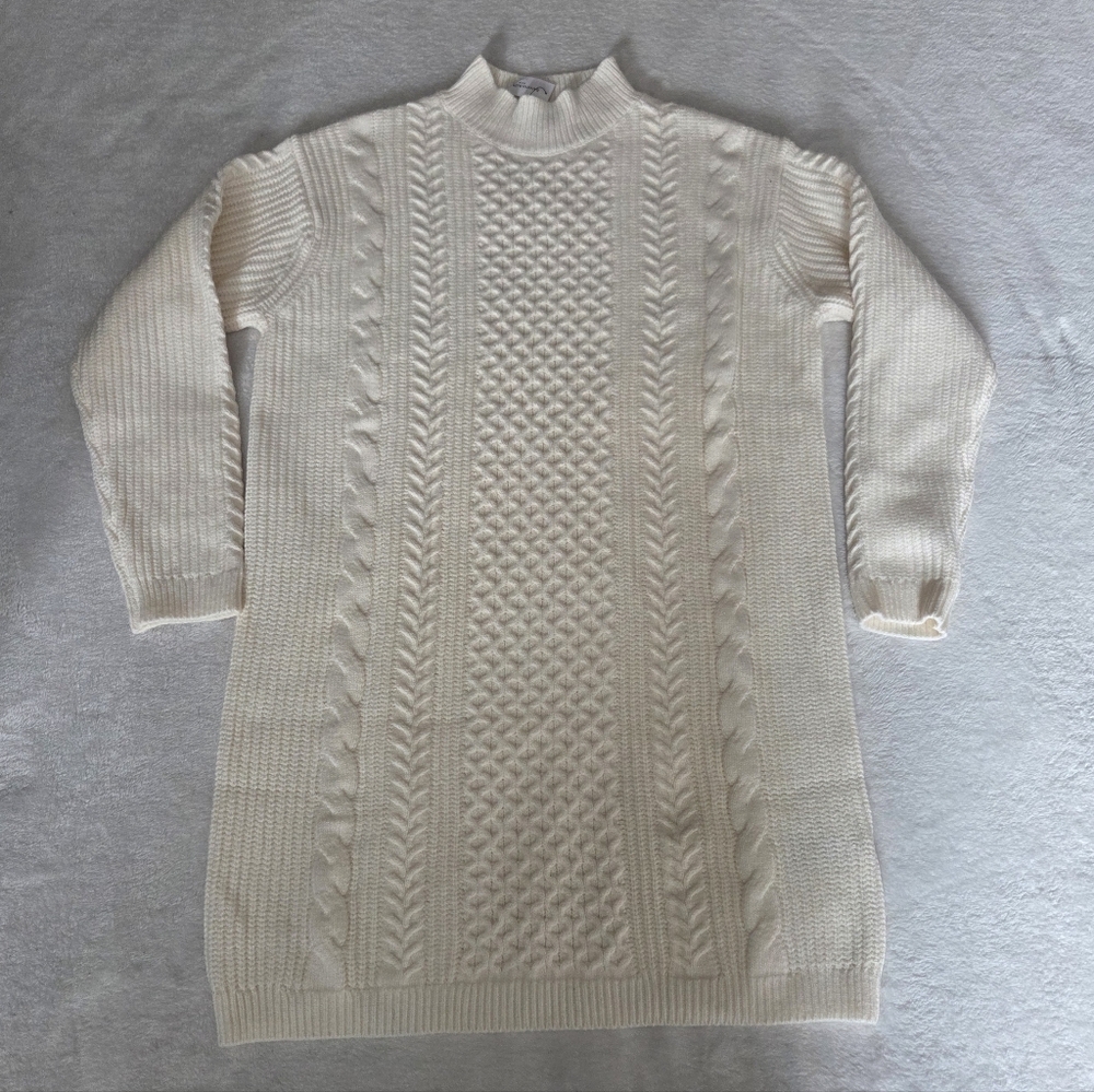 Banana Republic Cable Mini Sweater Dress‎ Off White cream Sz Med NWT Preppy